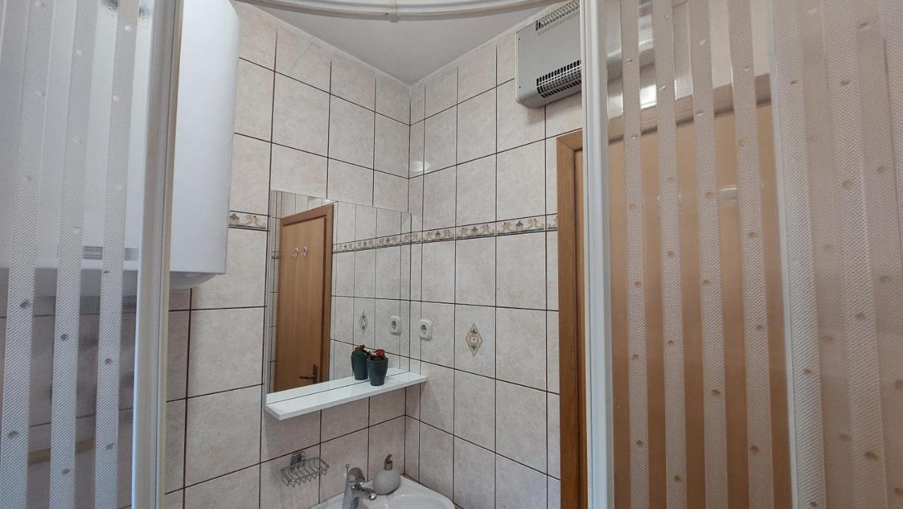 PUY Studio 7Even Ground Floor מראה חיצוני תמונה